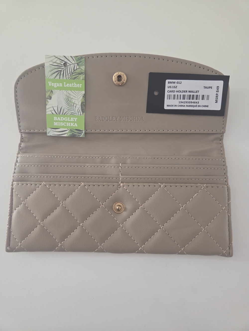 Badgley Mischka Taupe Quilted Checkbook Wallet Logo Accent - Picture 4 of 4
